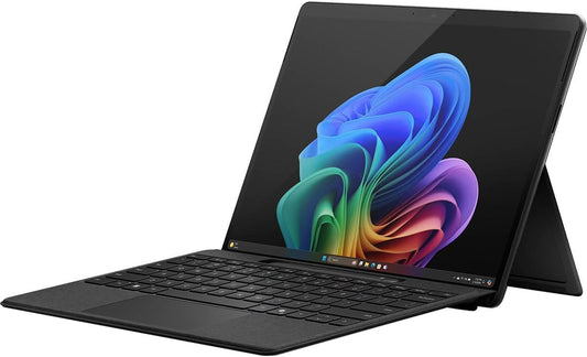 Convertible Microsoft Surface Pro 11 Copilot+, Snapdragon X Plus, RAM 16GB, SSD 1TB, 13" OLED a 120 Hz PixelSense Flow Táctil, Windows 11 Home (Black) + Pro Keyboard