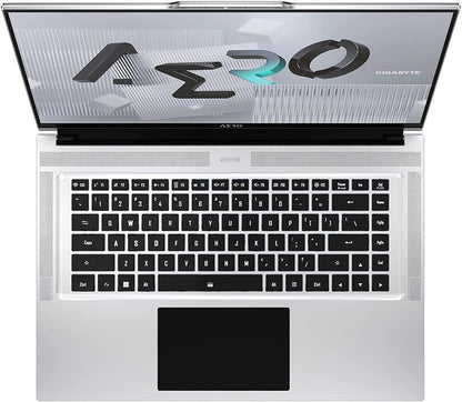 Laptop Gigabyte AERO 16 XE4 Creator Gaming, Intel Core i7-12700H Hasta 4.7 GHz, RAM 32GB, SSD 2TB, Video 8GB NVIDIA GeForce RTX 3070Ti, AMOLED 16" 4K UHD+, Windows 11 Pro